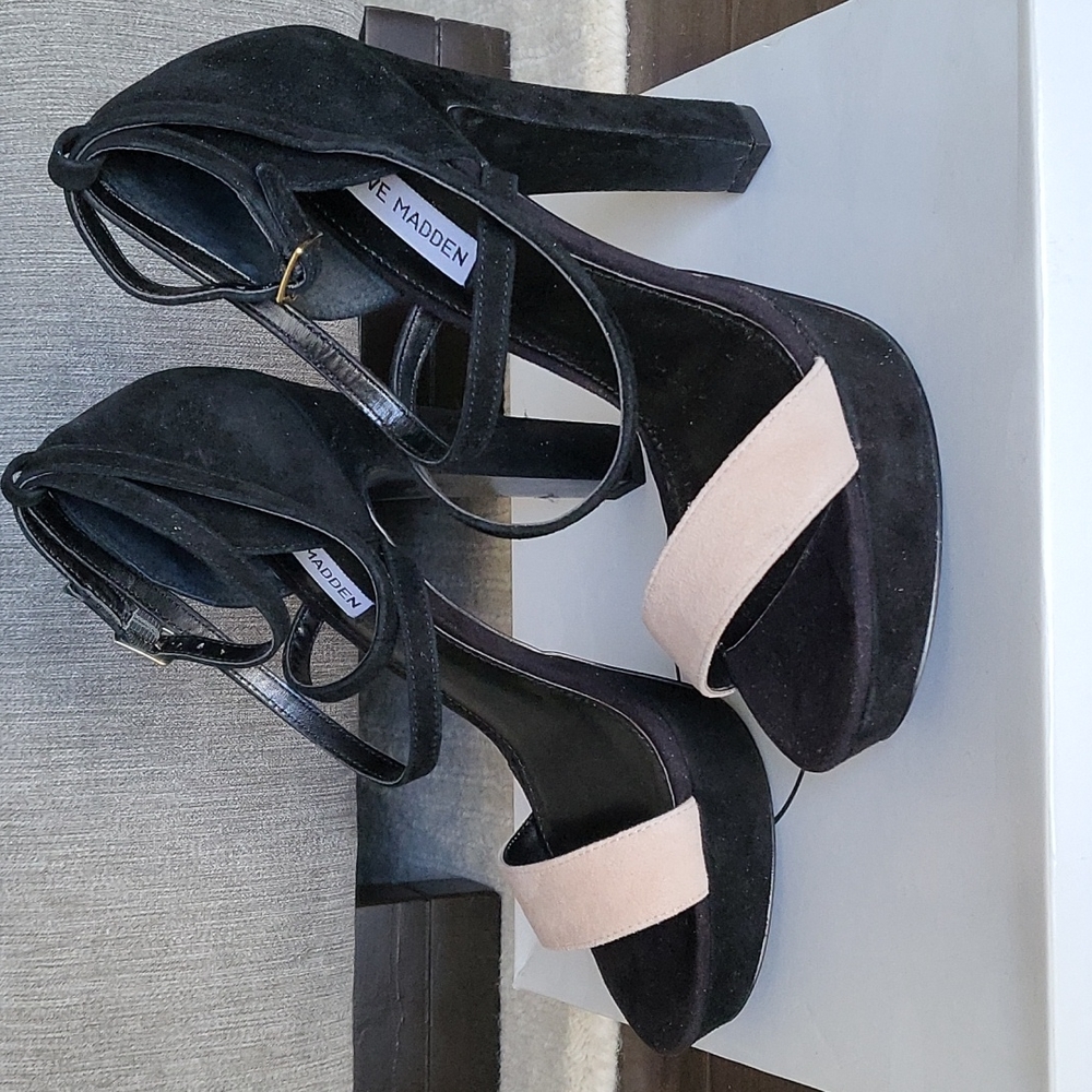 Steve Madden unleash platform sandal heel black nude color block 8.5